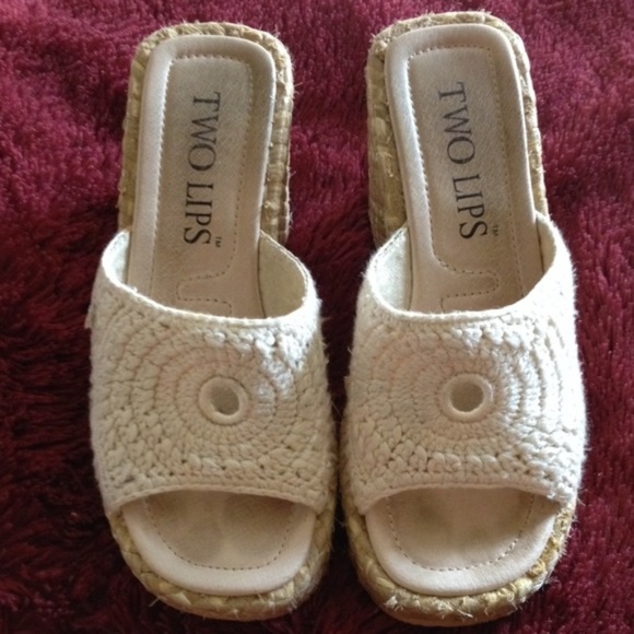 Cream Eyelet Espadrille Wedge Sandals - Picture 1 of 3